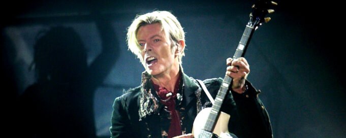 David-Bowie-GettyImages-92783053.jpg