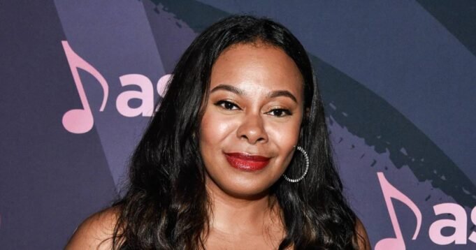 1-Radio-Host-Robin-Ayers-Dies-at-44.jpg