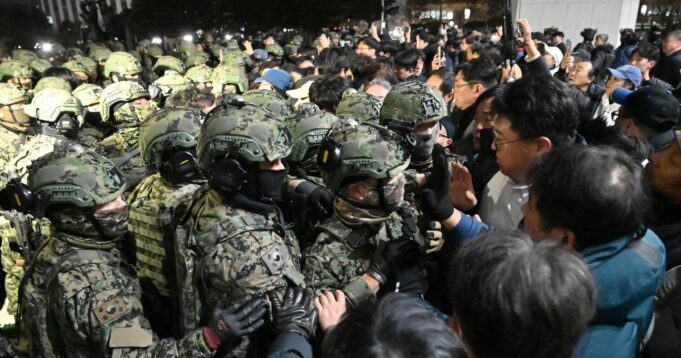 1733295268_241203-south-korea-martial-law-al-1126-9a77a5.jpg