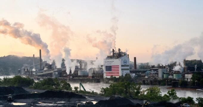 241202-pennsylvania-u-s-steel-facility-ac-1136p-63d067.jpg