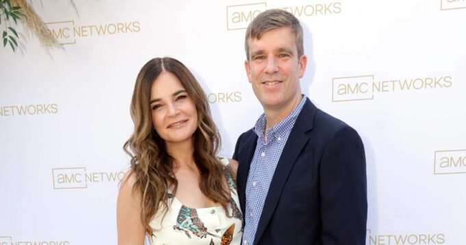 Breaking-Bads-Betsy-Brandt-Files-for-Divorce-From-Husband-After-25-Years-of-Marriage.jpg