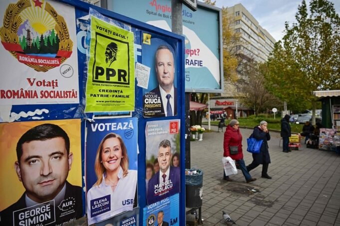 FILES-ROMANIA-POLITICS-VOTE-PRESIDENT-CANCEL-135858.jpg