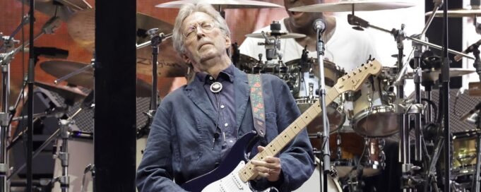 Getty_EricClapton2000_032924.jpg