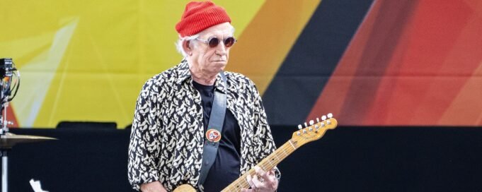 Getty_KeithRichards2000_122324.jpg