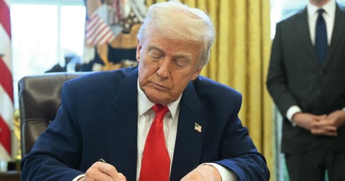 250410-donald-trump-executive-order-n-1115-4a400b.jpg