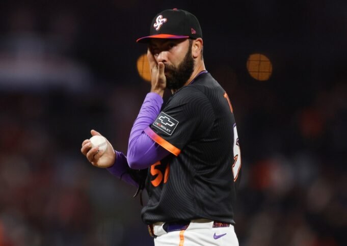 BNG-L-GIANTS-0423-14.jpg