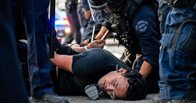 250610-LA-demos-7-RS-193d5f.jpg