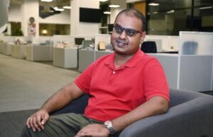 LivrokTalk: Criador de conteúdo da história Dhevarajan Devadas recomenda a história e a literatura do S’pore