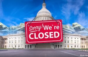 Os republicanos estão divididos com estratégias com dias limitados para evitar o desligamento oficial