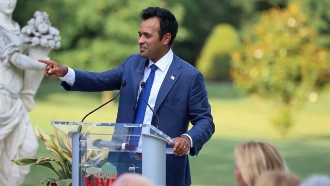vivek-ramaswamy-campaigns-in-cincinnati-oh-june-24-2025.jpg