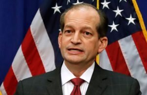 Jeffrey Epstein Probe é o Comitê da Câmara para Alex Acosta para questionar