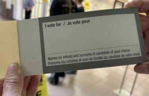 No dia da eleição em Alberta, está perto de votos com 214 candidatos, incluindo a PolyWever.