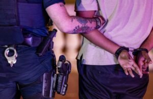 Trump assinará uma ordem executiva para terminar a fiança sem dinheiro em DC