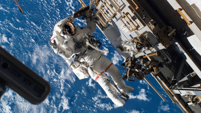 ISS-Astronaut.png