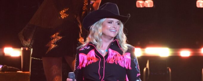 Miranda-Lambert-20.jpg
