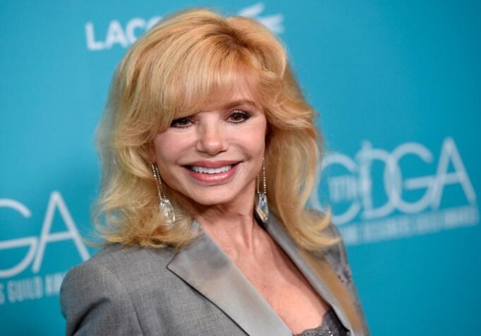Obit_Loni_Anderson_60700-1.jpg
