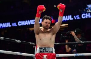 O boxeador mexicano Julio Cesar Chavez Jr. deportou de nós por supostos laços de cartel