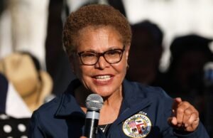 As notícias de ônibus de LA Mayor chamaram o Ice Ride como ‘lei provocativa’ durante o Evento de Notícias