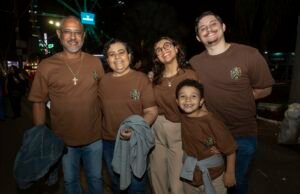 Fale sobre a importância dos padres em suas vidas fiéis