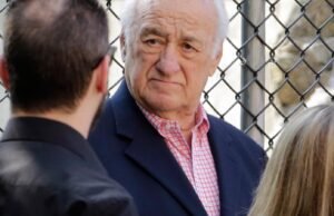 A estrela de ‘Sopranos’ Jerry Adler, Broadway nos bastidores Weet substituiu o ator do final da vida, morre aos 96 anos