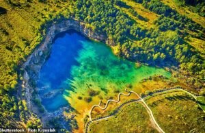 Dentro das ‘Maldivas’ escondidas da Polônia – água clara e de £ 2 cerveja