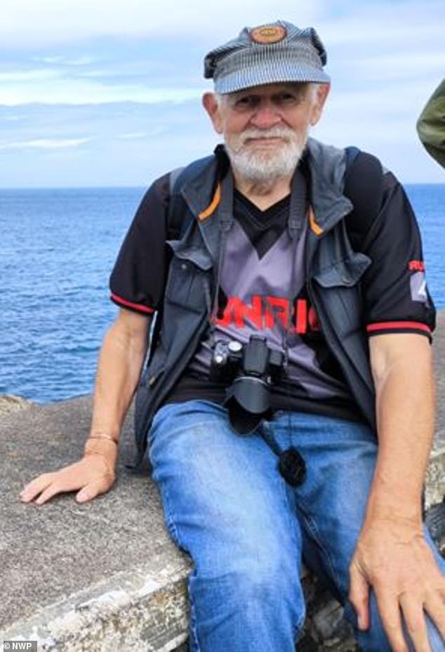 101942239-15077297-Andrew_David_Kenneth_Young_82_pictured_tragically_passed_away_wh-m-59_1757341028939.jpg