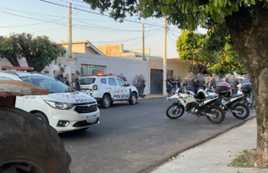 O homem das facadas suspeita que o primeiro -ministro atirou nele em Aratuba