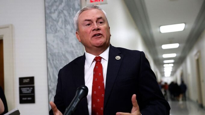 1757344707_james-comer-speaking-press.jpg