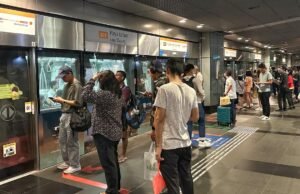 Ônibus de ônibus para dobrar entre estações de MRT da Circle Line nos fins de semana de abertura tardia