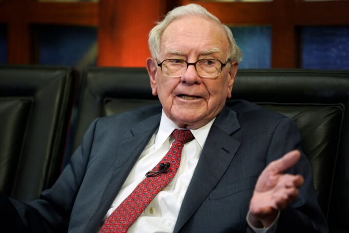 Berkshire_Hathaway_48860.jpg