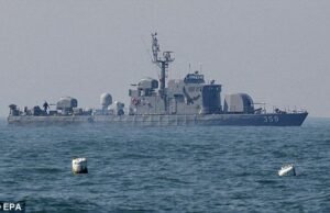 A Coréia enfatizou as alegações de que o navio de guerra foi afogado por torpedo