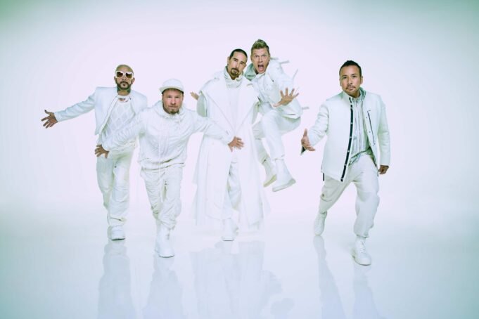 backstreet1.jpg