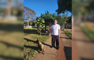 O médico equatoriano criou portadora e família dentro do SP