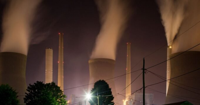 science_powerplantsbill_GettyImages-114209816.jpg