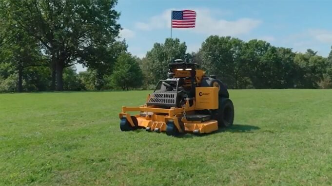 ai-lawnmower-national-mall.jpg
