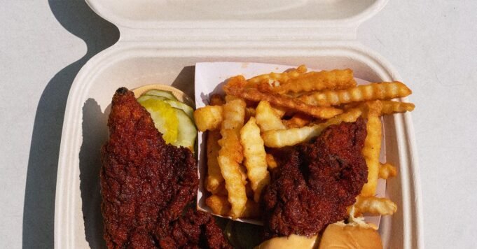 biz-sora-daveshotchicken-2217857004.jpg