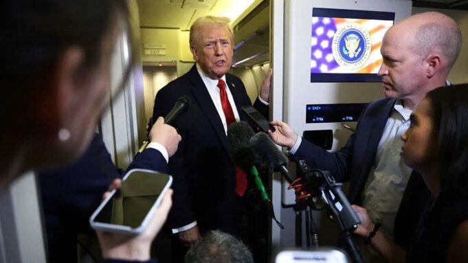 donald-trump-air-force-one.jpg
