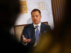 Kurtz, fundador da CrowdStrike, compra equipe Mercedes F1