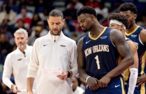 Zion Williamson perdeu 14 pontos em seu retorno devido a uma distensão no tendão da coxa e não conseguiu liderar os Pelicanos na vitória sobre o Nuggets