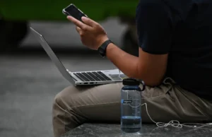 Cloudflare diz que interrupção massiva da web foi causada por ‘bug potencial’