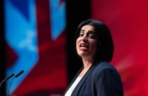 Shabana Mahmood revela que os imigrantes ilegais e os trabalhadores estrangeiros com baixos rendimentos terão de esperar anos pelo estatuto permanente na Grã-Bretanha