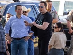 Congressista casado finalmente quebra o silêncio sobre suposto caso com assessor que se incendiou… depois de evitar a mídia por meses