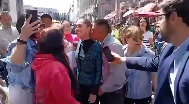 103611633-15260767-Mexican_President_Claudia_Sheinbaum_was_groped_by_a_man_on_Tuesd-m-24_1762344251030.jpg