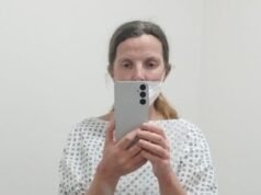 Revelado: como a filha distante de Sir Anthony Hopkins suportou uma terrível batalha contra o câncer de intestino sem ele