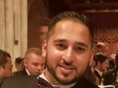 Um milionário com duas esposas que ameaçou estuprar coletivamente e queimar uma anfitriã virgem teve sua pena de prisão triplicada para quatro anos após protestos públicos.