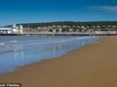 A cidade do Reino Unido considerada o ‘pior destino à beira-mar’ foi agora eleita um destino de visita obrigatória em 2026