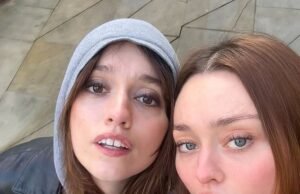 A irmã sósia de Amy Lou Wood, Emily, revela o motivo doloroso pelo qual eles se separaram, ao admitir que foi “a melhor coisa que ela já fez”.