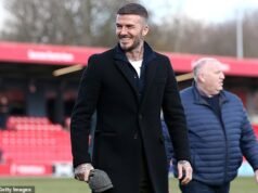 Por dentro da reinicialização de Salford City de David Beckham: como ‘Brand Beckham’ está trazendo dinheiro da Índia, por que ele está mudando o kit para laranja e como a lenda do Man United está revolucionando o clube após o colapso do projeto da Classe de 92