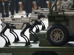 China planeja implantar ‘lobos-robôs’ liderados por drones e empunhando metralhadoras nas praias de Taiwan