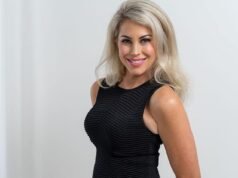 Por que uma mulher da Gold Coast recebeu ordem de destruir todo o seu gramado por causa de uma regra ridícula do conselho